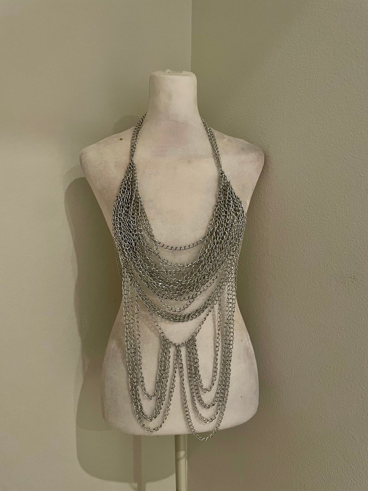 Silver link top
