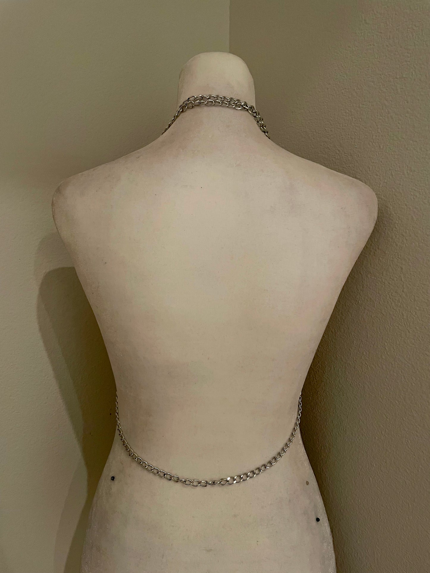 Silver link top